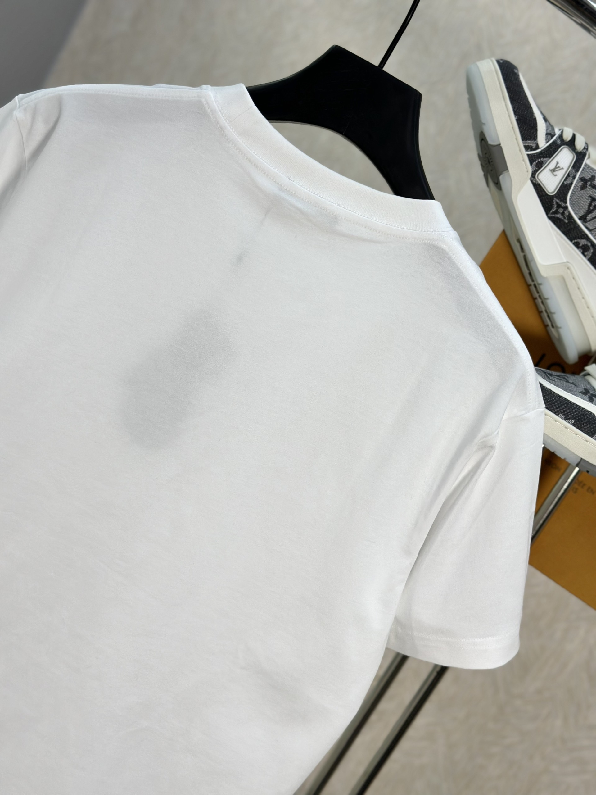 Áo phông T-shirt Chrome Heart CH logo chữ nổi đính đá Like Auth on web VTN